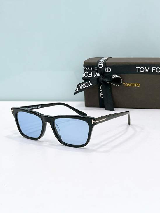 Picture of Tom Ford Sunglasses _SKUfw75731035fw